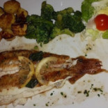 La Taverna food
