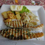 La Taverna food