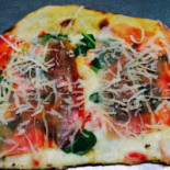 Pizzeria Pizzamania food
