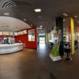 Mc Donald's inside