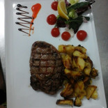 Laguna Blu Comida