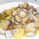 La Marea food