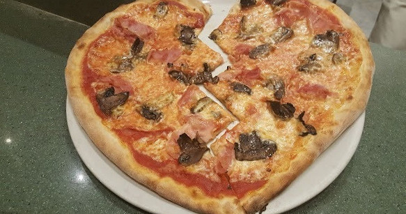 Pizzeria Feeling Comida