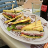 White Bakery Comida