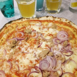 Pizzeria Condor food
