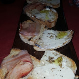 Hosteria Del Tritone food