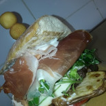 Ernest's Comida
