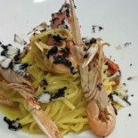 Stuzzico food