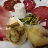 Da Moretti food