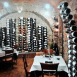 Trattoria Dogliani À l'intérieur