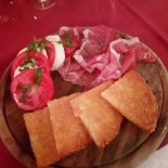 Pizzeria Pellegrini food