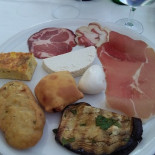 Sinella Nourriture
