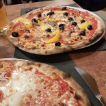 Pizzeria Pace food