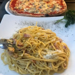 Pizzeria Pace food