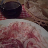 Trattoria Mezzanotte Dentro
