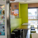 Mcdonald's Dentro
