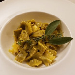 Il Grecale food