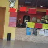 Pizzeria Time Out Dentro