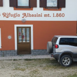 Rifugio Albasini Extérieur