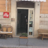 Moro Caffe Trani Extérieur