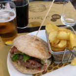 Gusto Tondo food