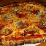 Pizzeria Ar Colosseo food
