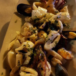 Piazzetta Petrone Nourriture