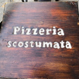 Pizzeria Scostumata Di Mario De Marco food