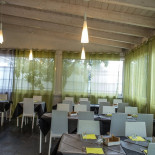 Mooh Brace E Pizza À l'intérieur