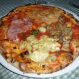 Pizzeria Da Rosetta food