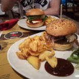 Donkey Pub Comida