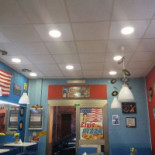Elvis Pizza Dentro