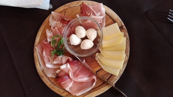 Li Papi Agriturismo Comida