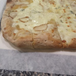 Punto Pizza food