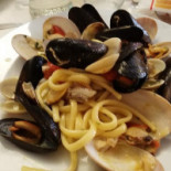 Lucifero Comida