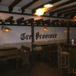 Tre Province Pub Comida
