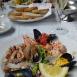 L'astice Comida