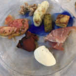 Donna Sofia Comida