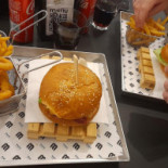 Moroburger Nourriture