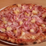 Pizza In 2 Comida