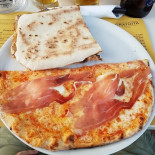 Pizzeria Pazzzaria Comida
