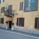 Vecchia Trattoria outside