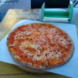 Pizzeria Dei Desideri Comida