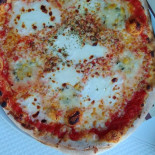 Pizzeria Thermopolium food