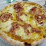 La Cornacchia E Il Mosto food