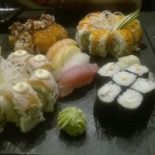 Love's Sushi Nourriture