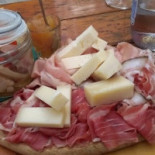 La Bottona Comida