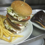 Gusto West Comida