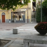 Thais Caffe Exterior