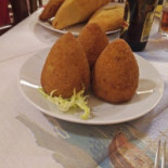 U Catoju food